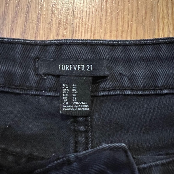Forever 21 Black Distressed Jean Shorts - Picture 3 of 3